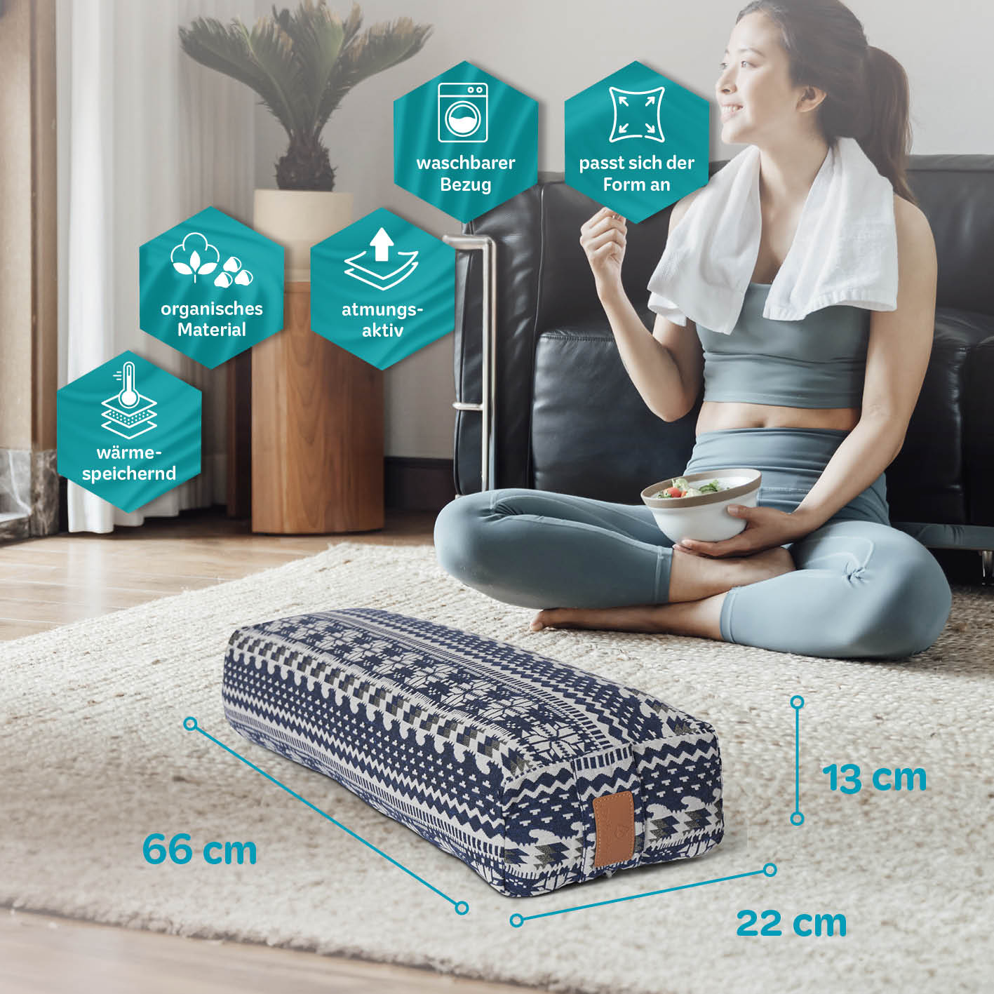 Yoga-Bolster Paravati - gefüllt mit Bio-Dinkelspelz - 67 x 22 x 13 cm - Style 1 (Blau-Weiß)