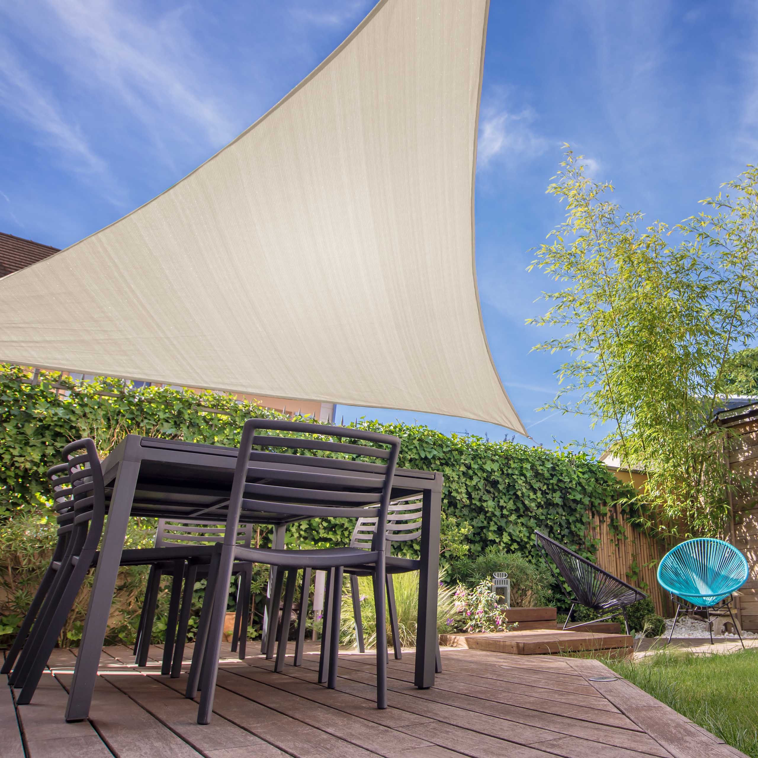 Sonnensegel 100% HDPE mit Stabilisator für UV-Schutz - Dreieck 5 x 5 x 5 Meter - Creme